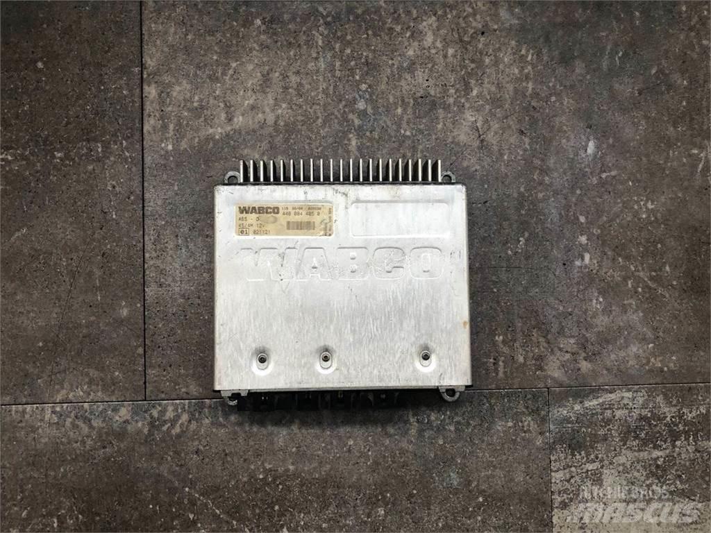 Wabco  Sähkö ja elektroniikka