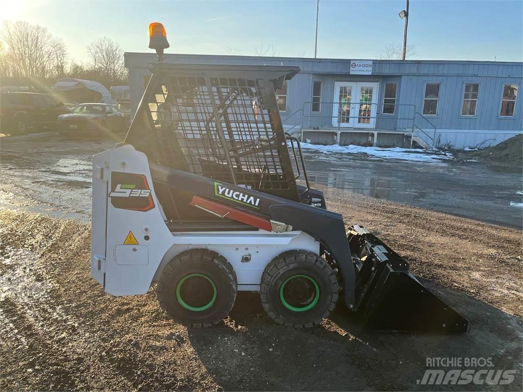 Yuchai S35 Liukuohjatut kuormaajat