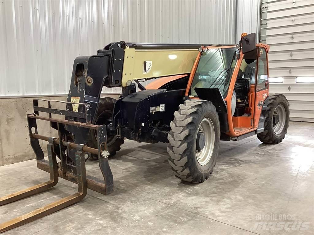 JLG 742 Kurottajat