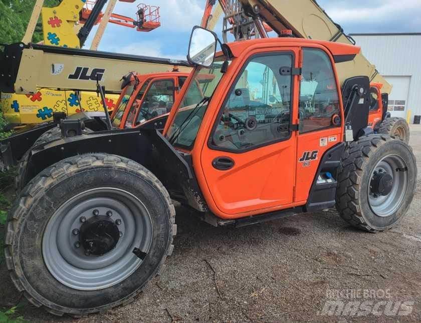 JLG 943 Kurottajat