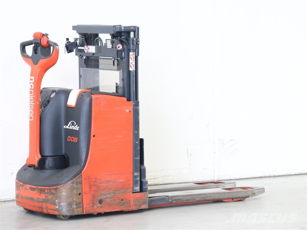 Linde D08/1160 Käyden ajettavat pinoamistrukit