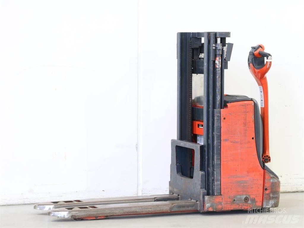 Linde D08/1160-00 Käyden ajettavat pinoamistrukit