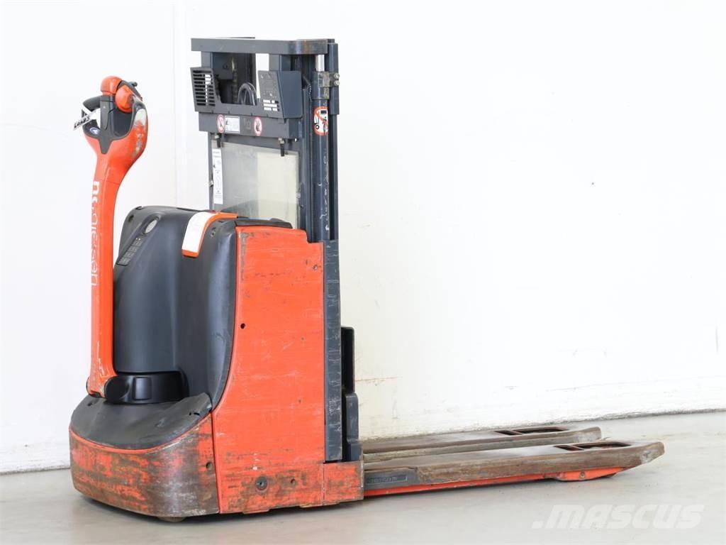 Linde D08/1160-00 Käyden ajettavat pinoamistrukit