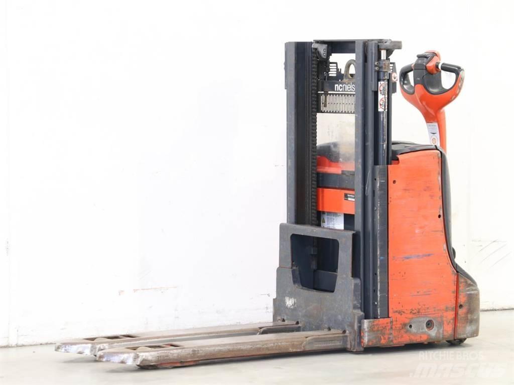 Linde D08/1160-00 Käyden ajettavat pinoamistrukit