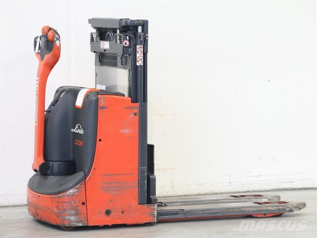 Linde D08/1160-00 Käyden ajettavat pinoamistrukit