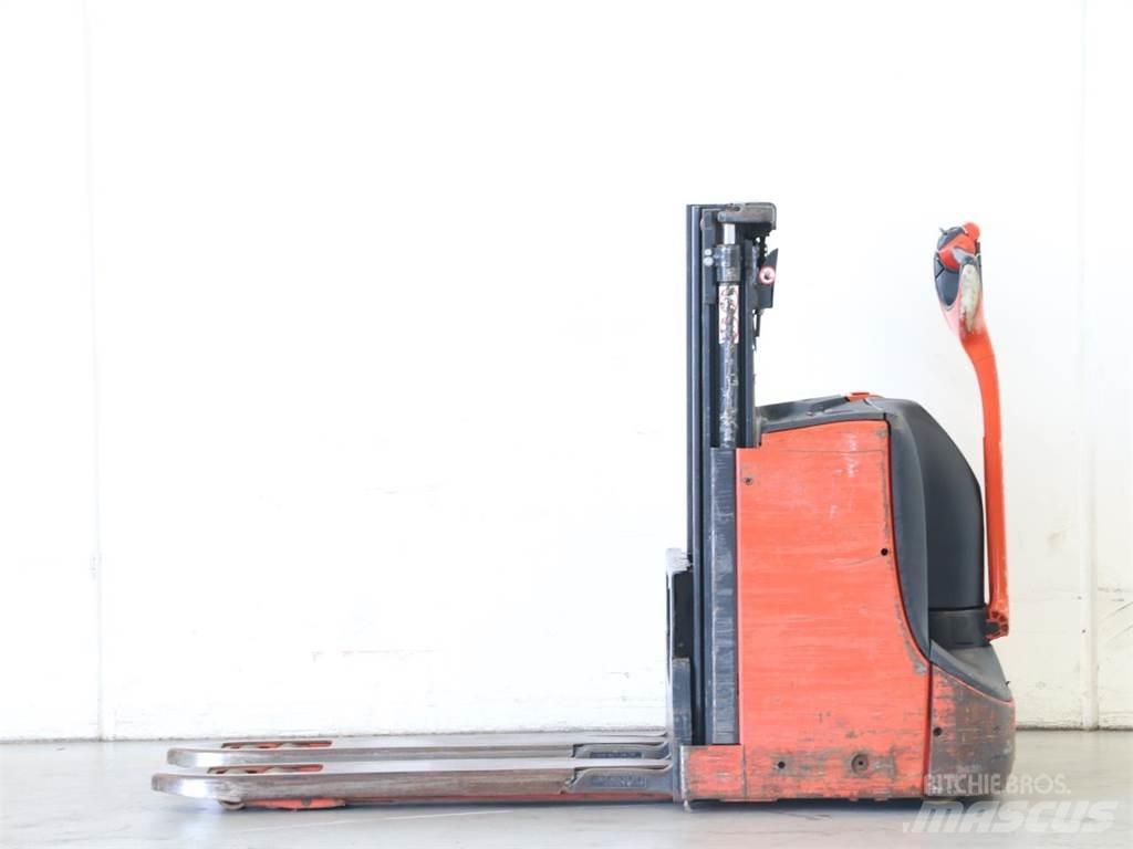 Linde D08/1160-00 Käyden ajettavat pinoamistrukit