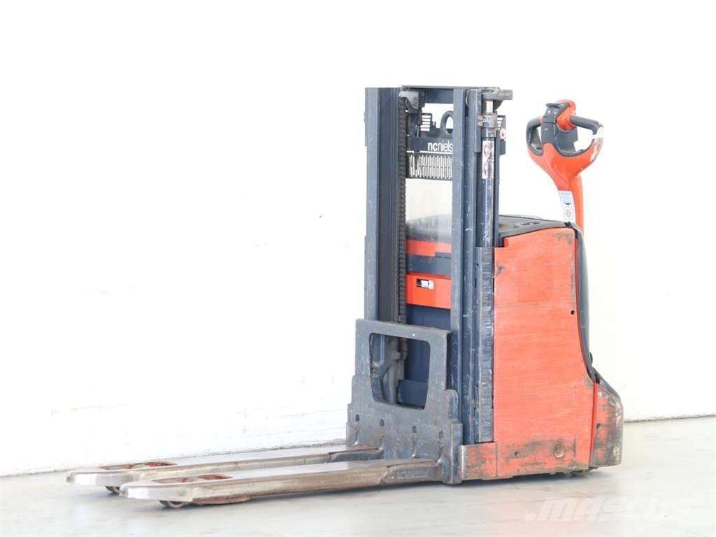 Linde D08/1160-00 Käyden ajettavat pinoamistrukit