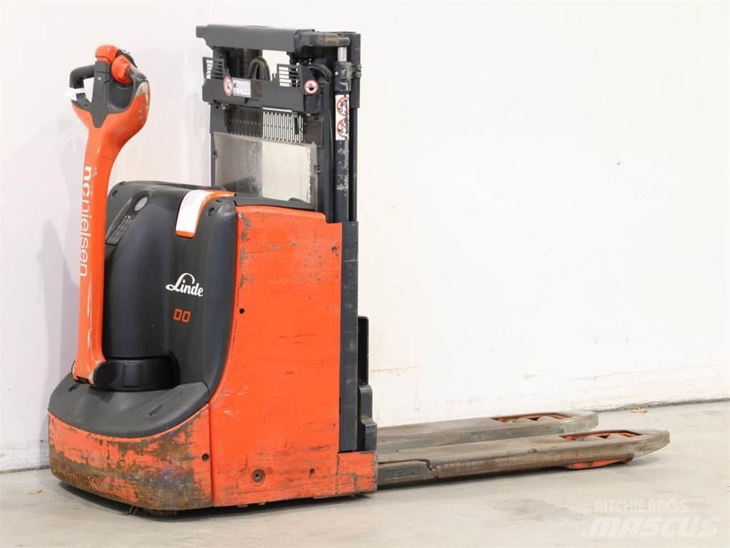 Linde D08/1160-00 Käyden ajettavat pinoamistrukit