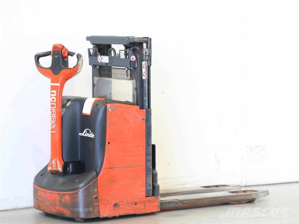 Linde D08/1160-00 Käyden ajettavat pinoamistrukit