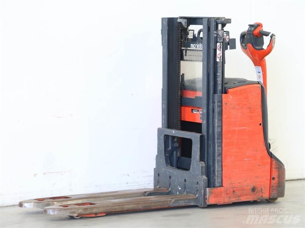 Linde D08/1160-00 Käyden ajettavat pinoamistrukit