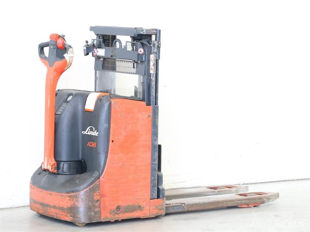 Linde D08/1160-00 Käyden ajettavat pinoamistrukit