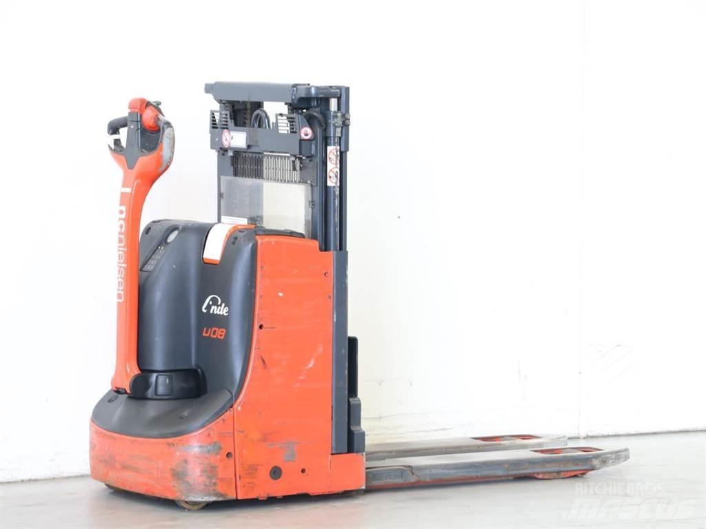 Linde D08/1160-00 Käyden ajettavat pinoamistrukit
