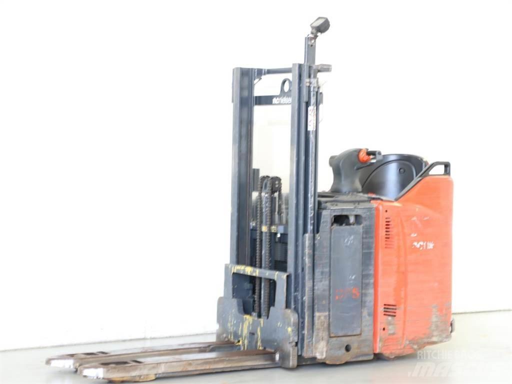 Linde D12SP/133 Käyden ajettavat pinoamistrukit