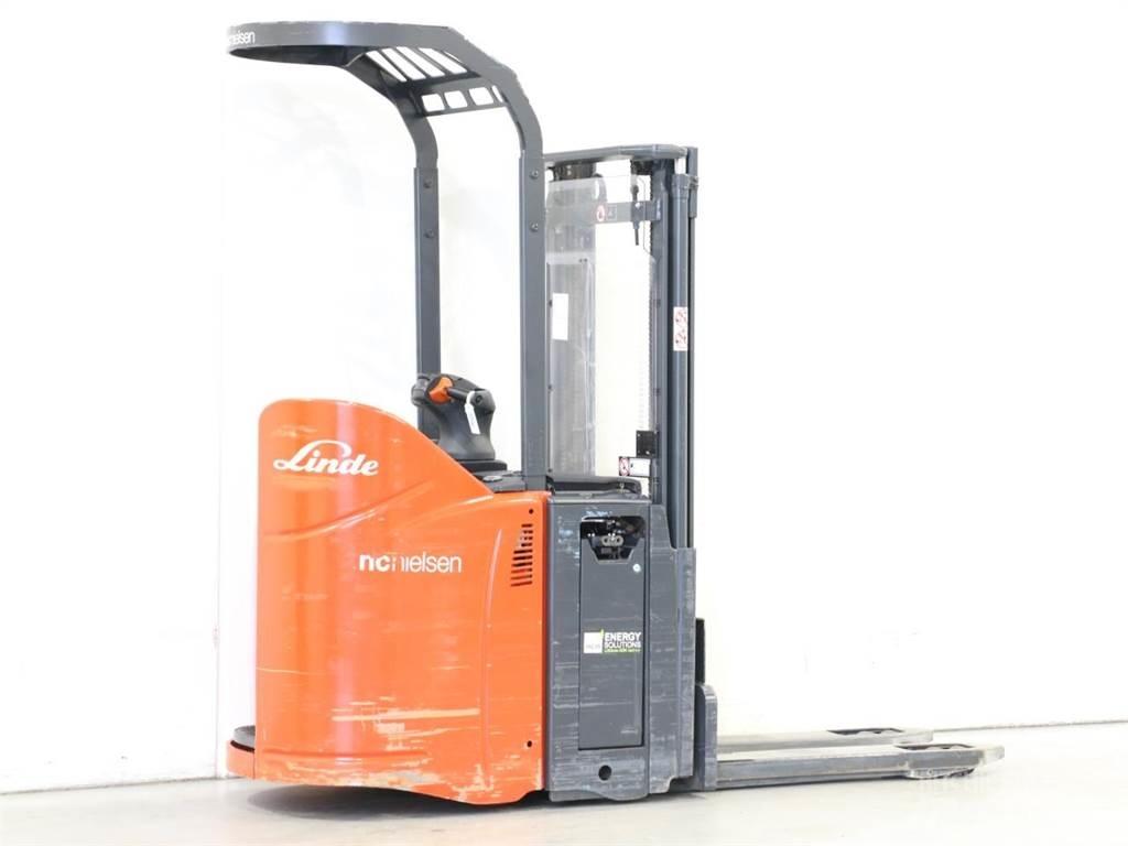 Linde D12SP/133 Käyden ajettavat pinoamistrukit