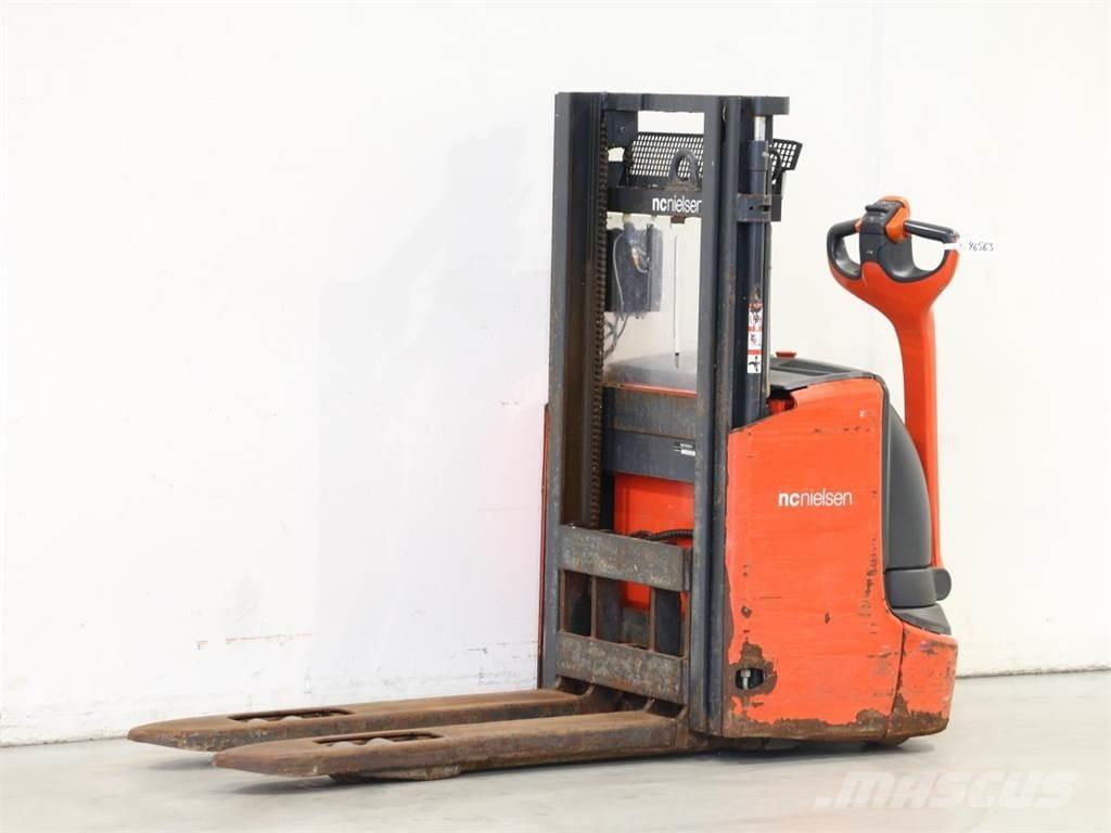 Linde L12I/1172 Käyden ajettavat pinoamistrukit