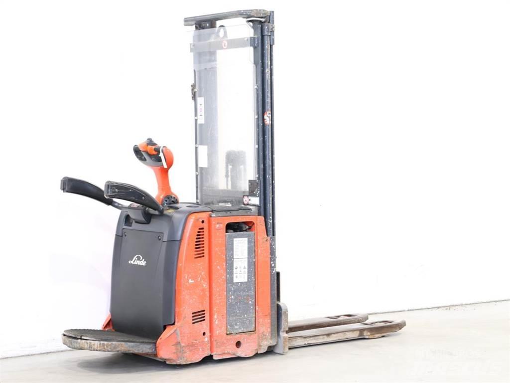 Linde L12LAP/133 Käyden ajettavat pinoamistrukit