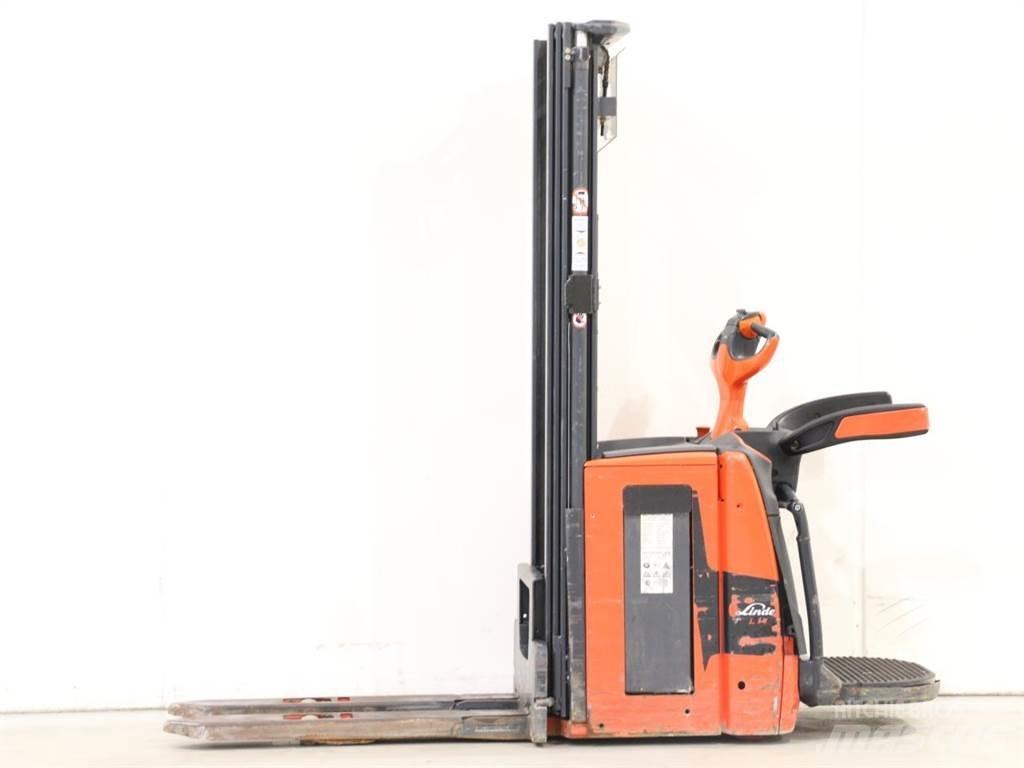 Linde L14AP/1173 Käyden ajettavat pinoamistrukit