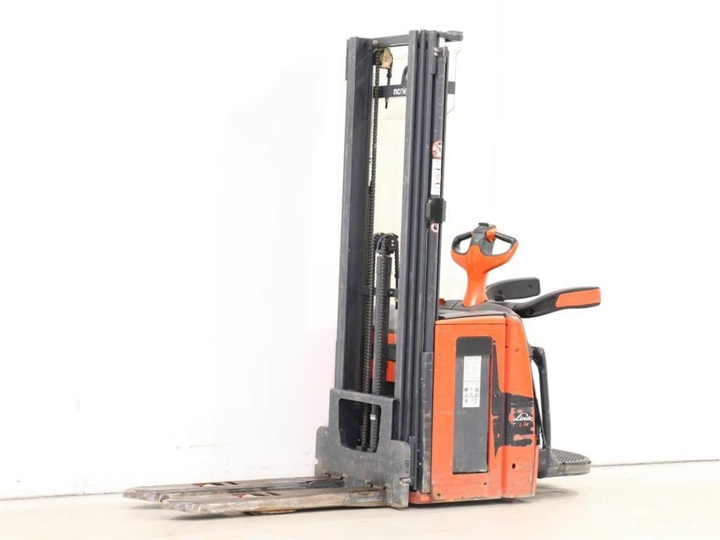 Linde L14AP/1173 Käyden ajettavat pinoamistrukit