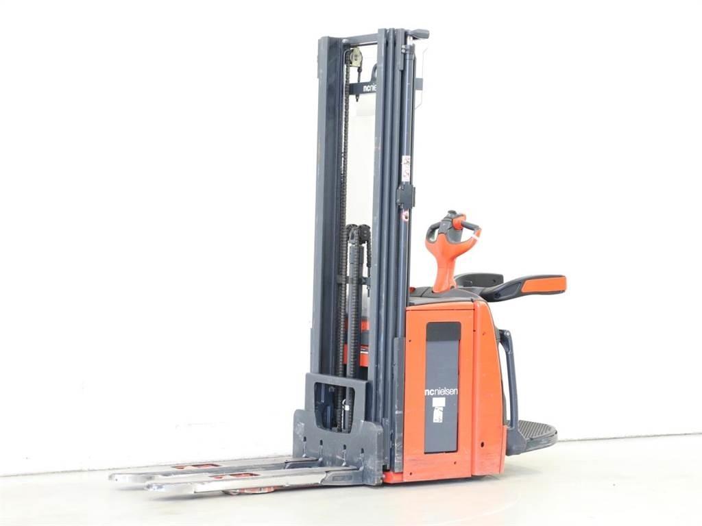 Linde L14AP/1173 Käyden ajettavat pinoamistrukit