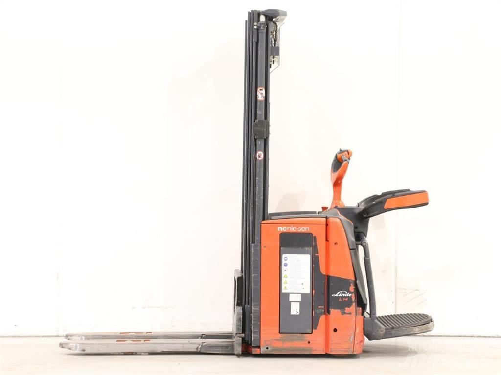 Linde L14AP/1173-00 Käyden ajettavat pinoamistrukit