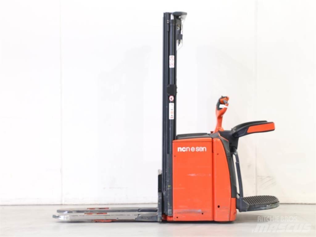 Linde L14AP/1173-00 Käyden ajettavat pinoamistrukit