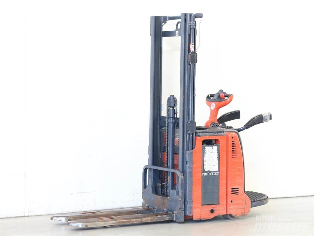 Linde L14AP/133 Käyden ajettavat pinoamistrukit