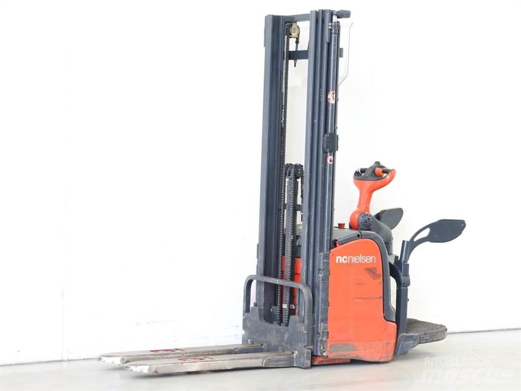 Linde L14AP/372 Käyden ajettavat pinoamistrukit