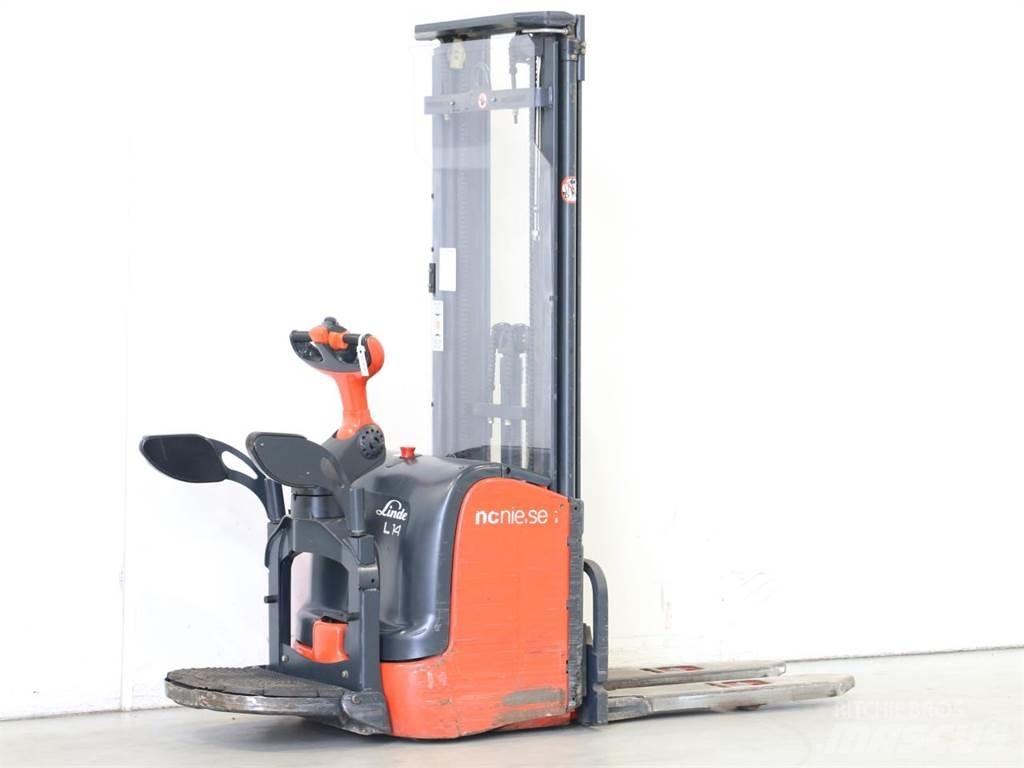 Linde L14AP/372 Käyden ajettavat pinoamistrukit