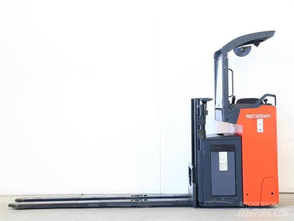 Linde L14R/1174 Käyden ajettavat pinoamistrukit
