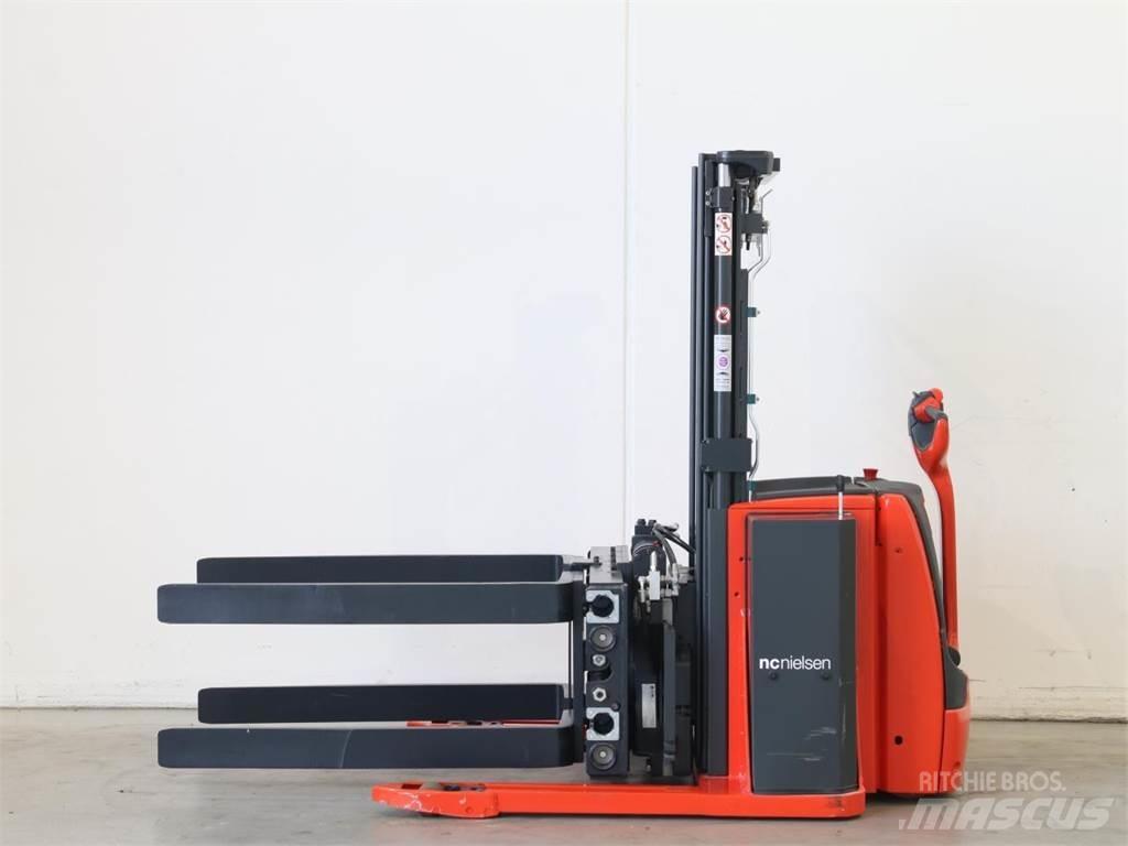 Linde L20/1173-01 Käyden ajettavat pinoamistrukit