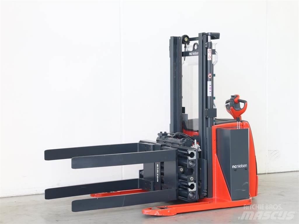Linde L20/1173-01 Käyden ajettavat pinoamistrukit