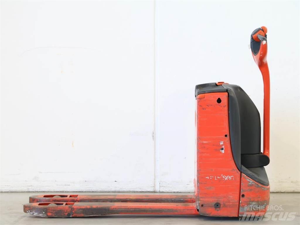 Linde T16/1152 Käyden ajettavat pinoamistrukit