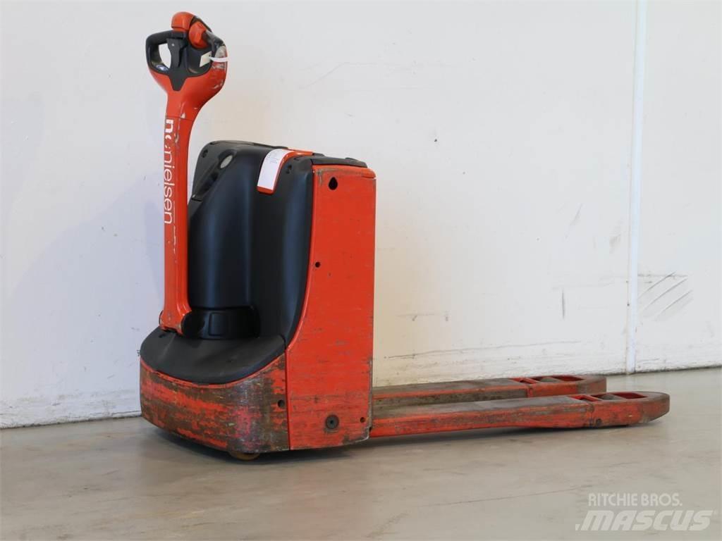 Linde T16/1152 Käyden ajettavat pinoamistrukit