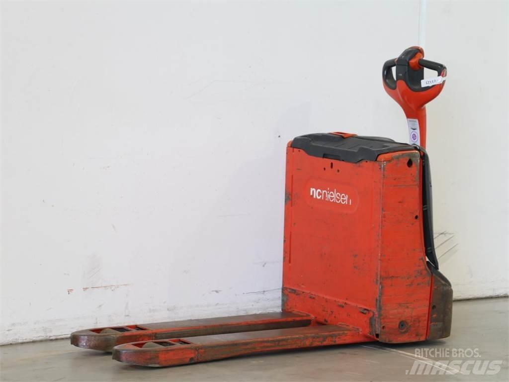 Linde T16/1152 Käyden ajettavat pinoamistrukit