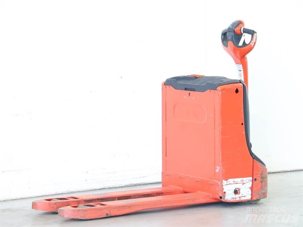 Linde T16/1152 Käyden ajettavat pinoamistrukit