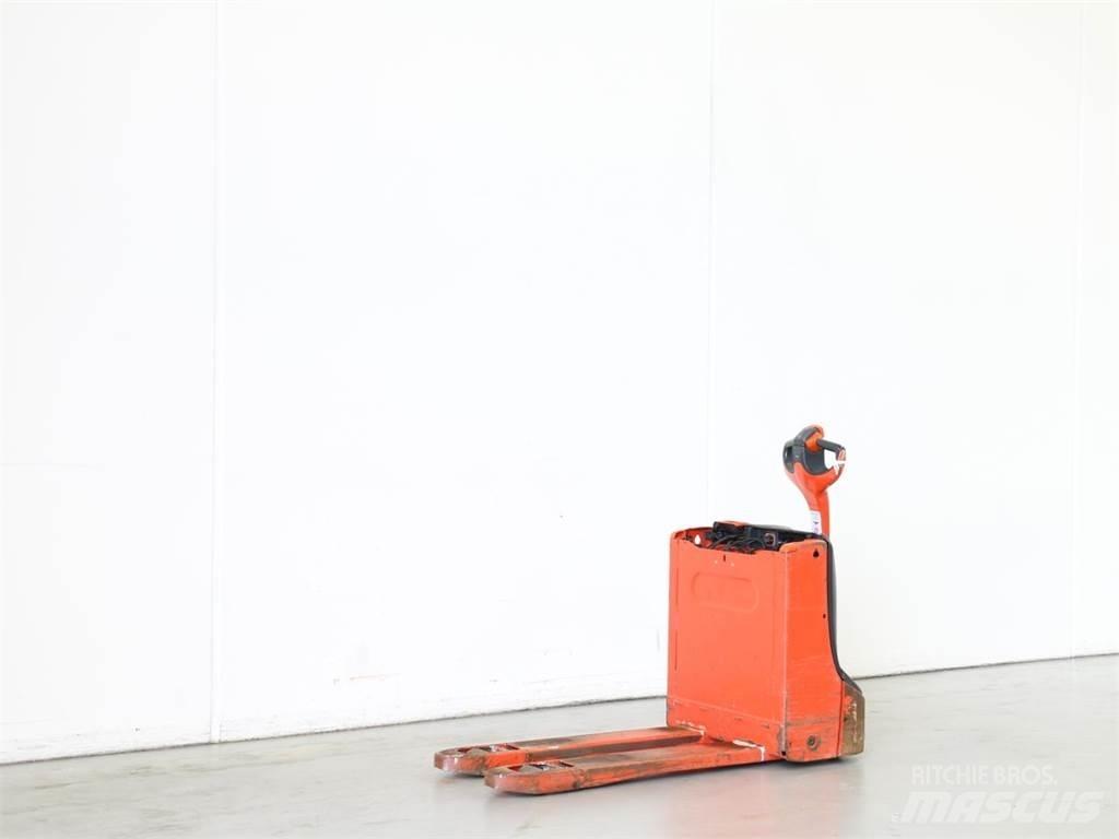Linde T16/1152 Käyden ajettavat pinoamistrukit