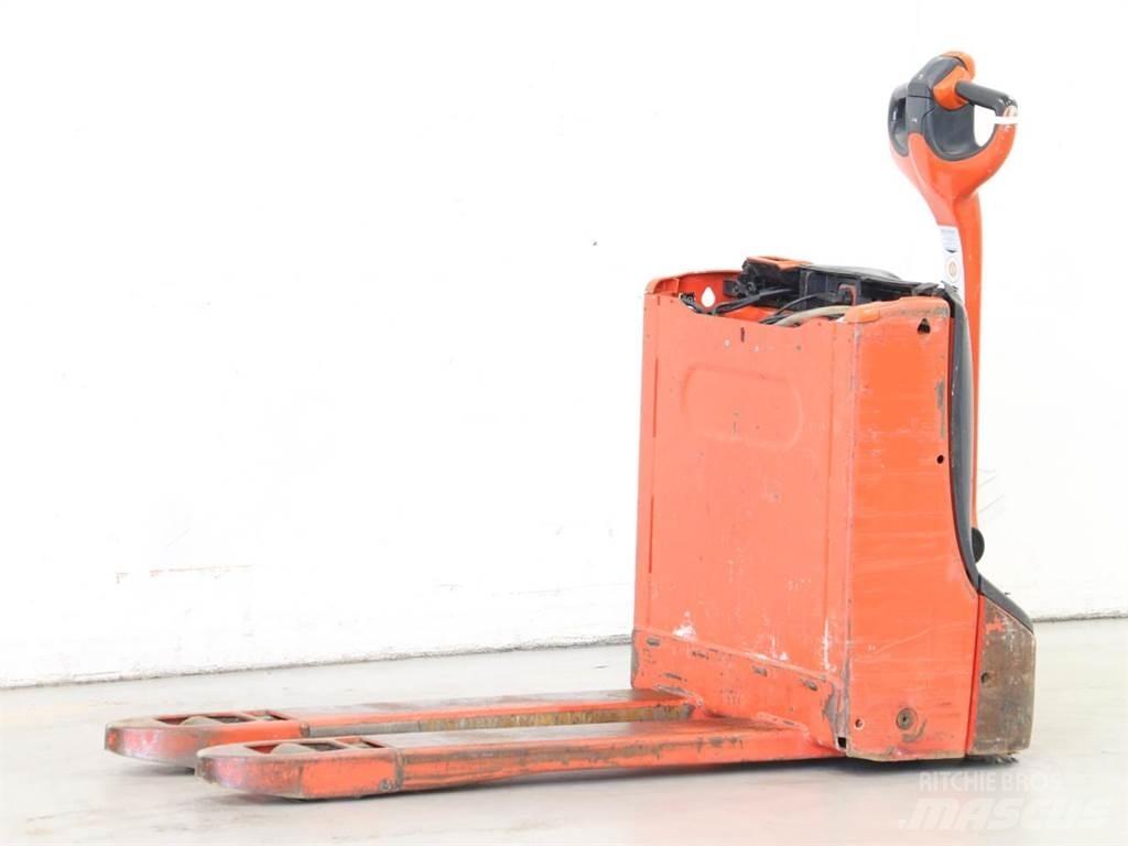 Linde T16/1152 Käyden ajettavat pinoamistrukit