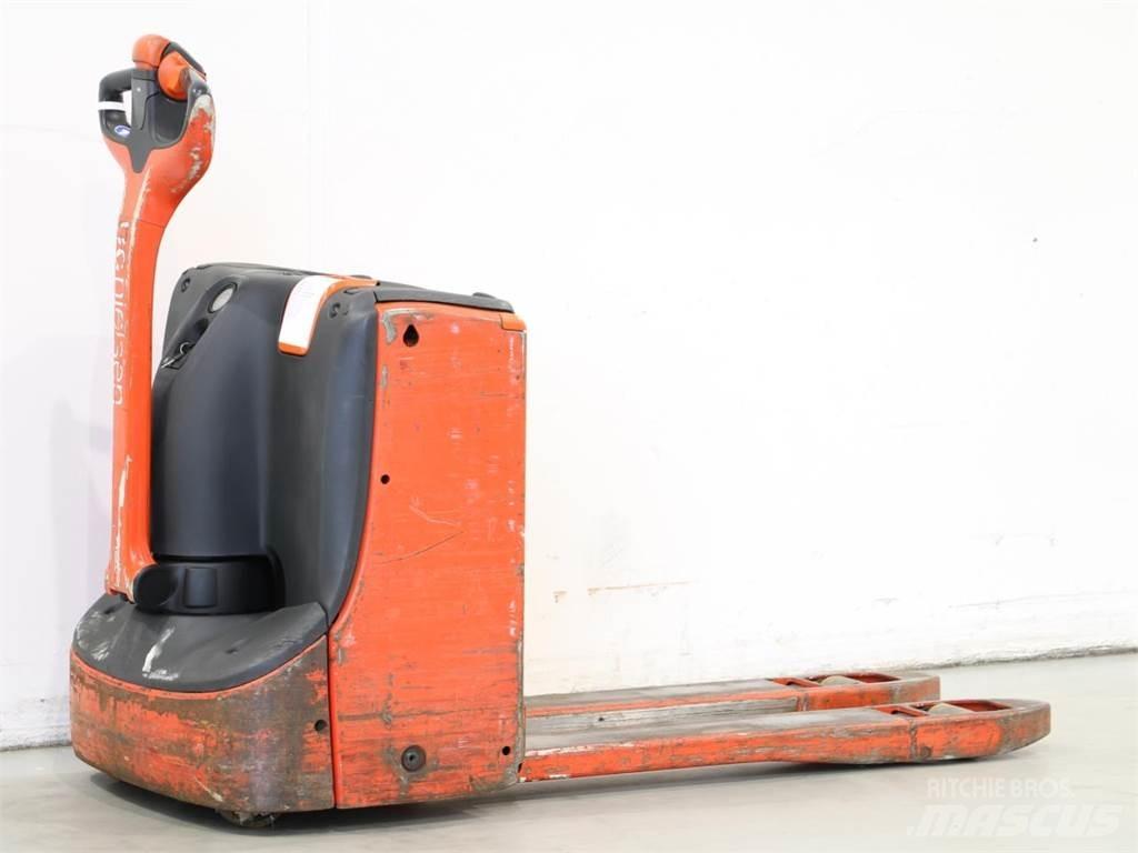 Linde T16/1152 Käyden ajettavat pinoamistrukit