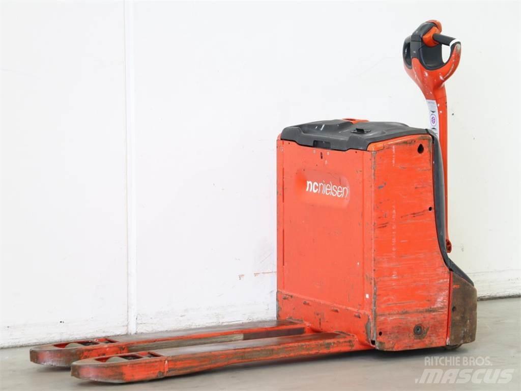 Linde T16/1152 Käyden ajettavat pinoamistrukit