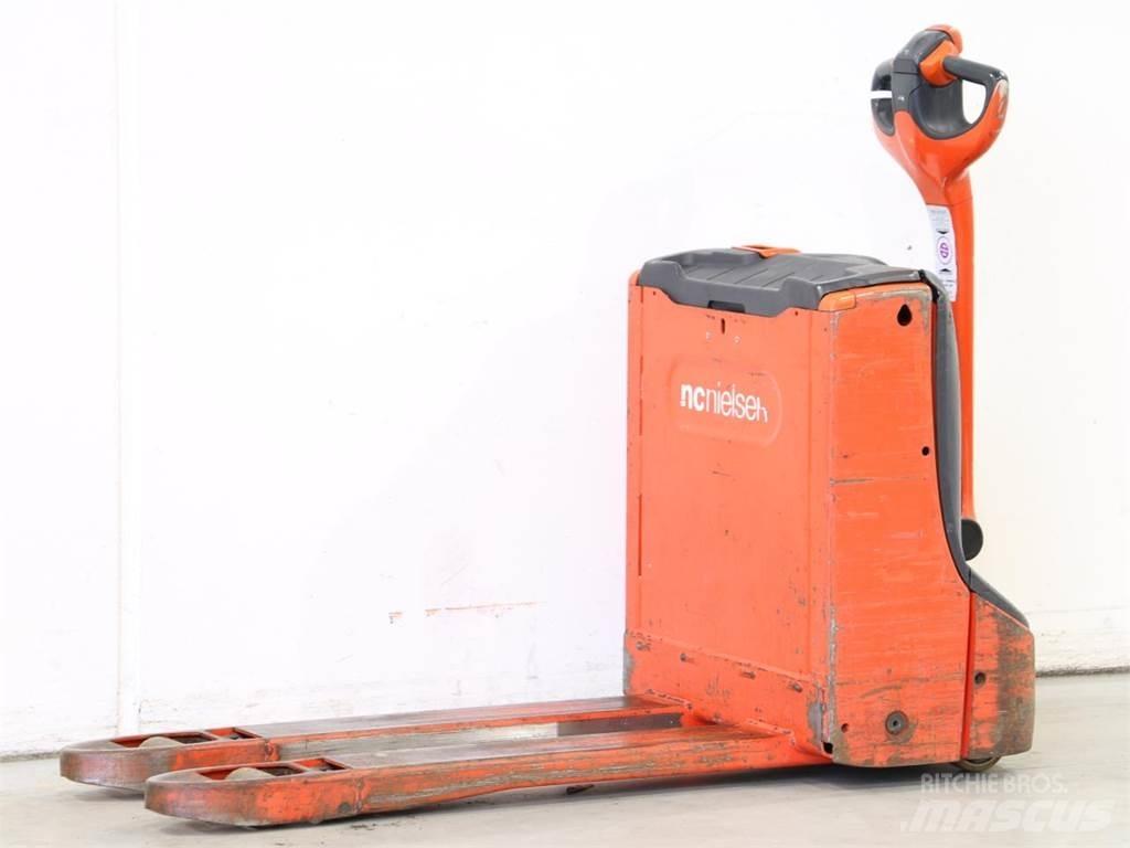 Linde T16/1152 Käyden ajettavat pinoamistrukit