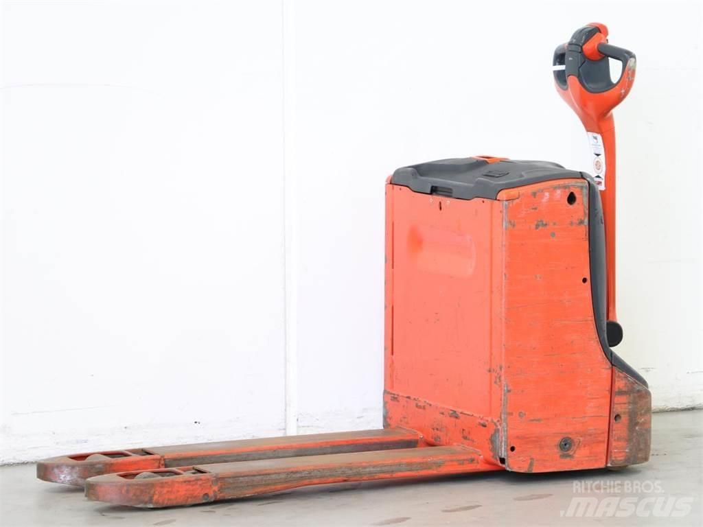 Linde T16/1152 Käyden ajettavat pinoamistrukit