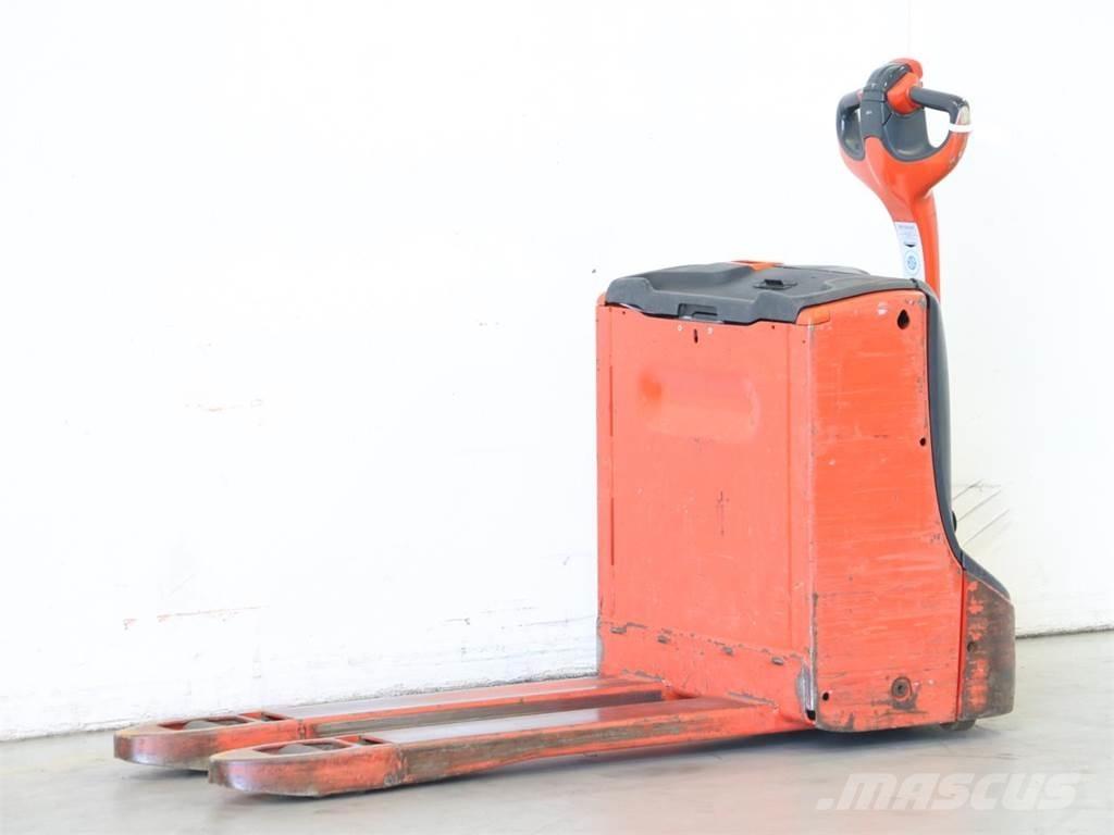 Linde T16/1152 Käyden ajettavat pinoamistrukit