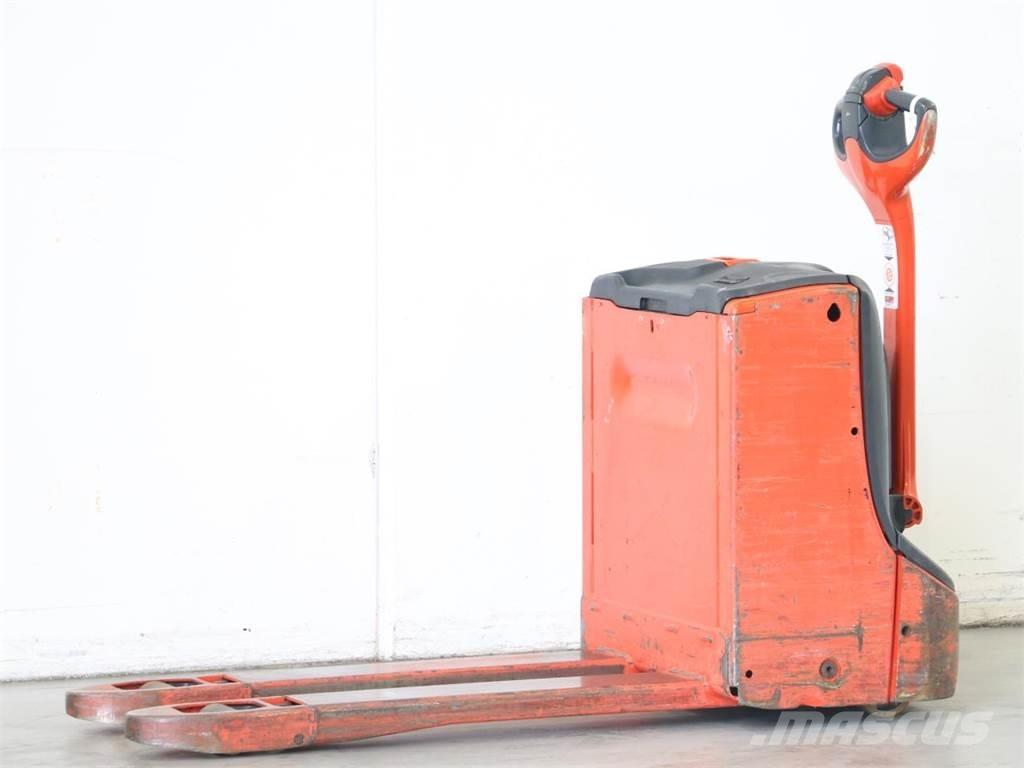 Linde T16/1152 Käyden ajettavat pinoamistrukit
