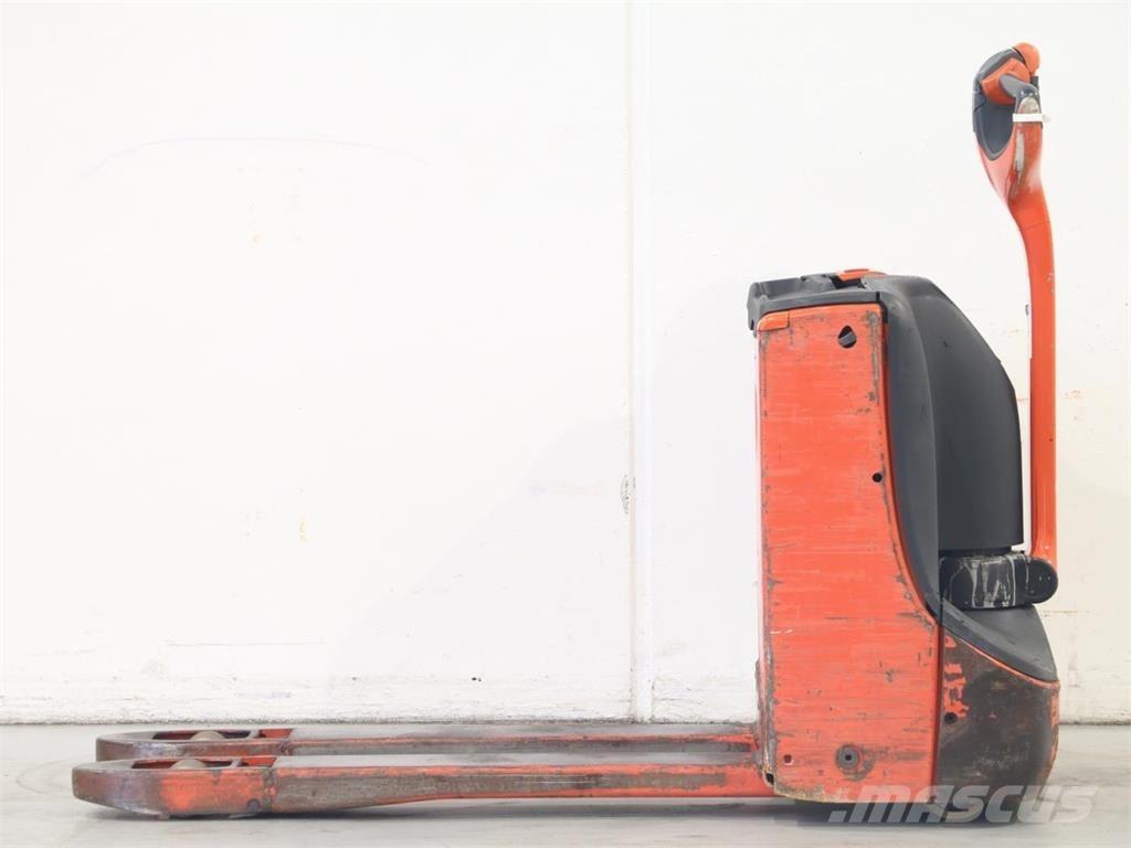 Linde T16/1152 Käyden ajettavat pinoamistrukit