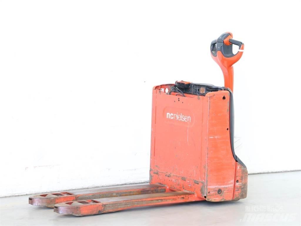 Linde T16/1152 Käyden ajettavat pinoamistrukit