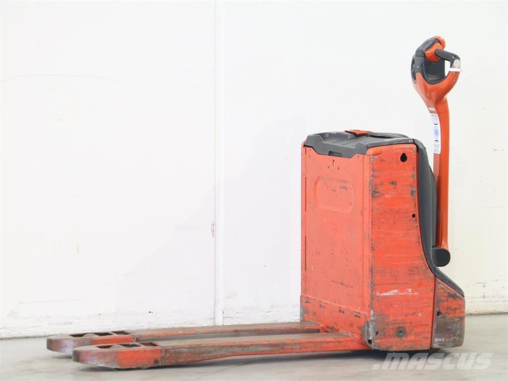 Linde T16/1152 Käyden ajettavat pinoamistrukit