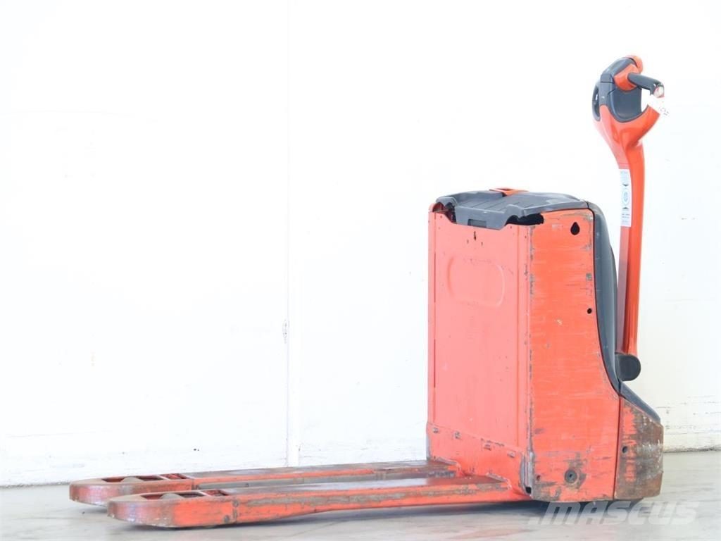 Linde T16/1152 Käyden ajettavat pinoamistrukit