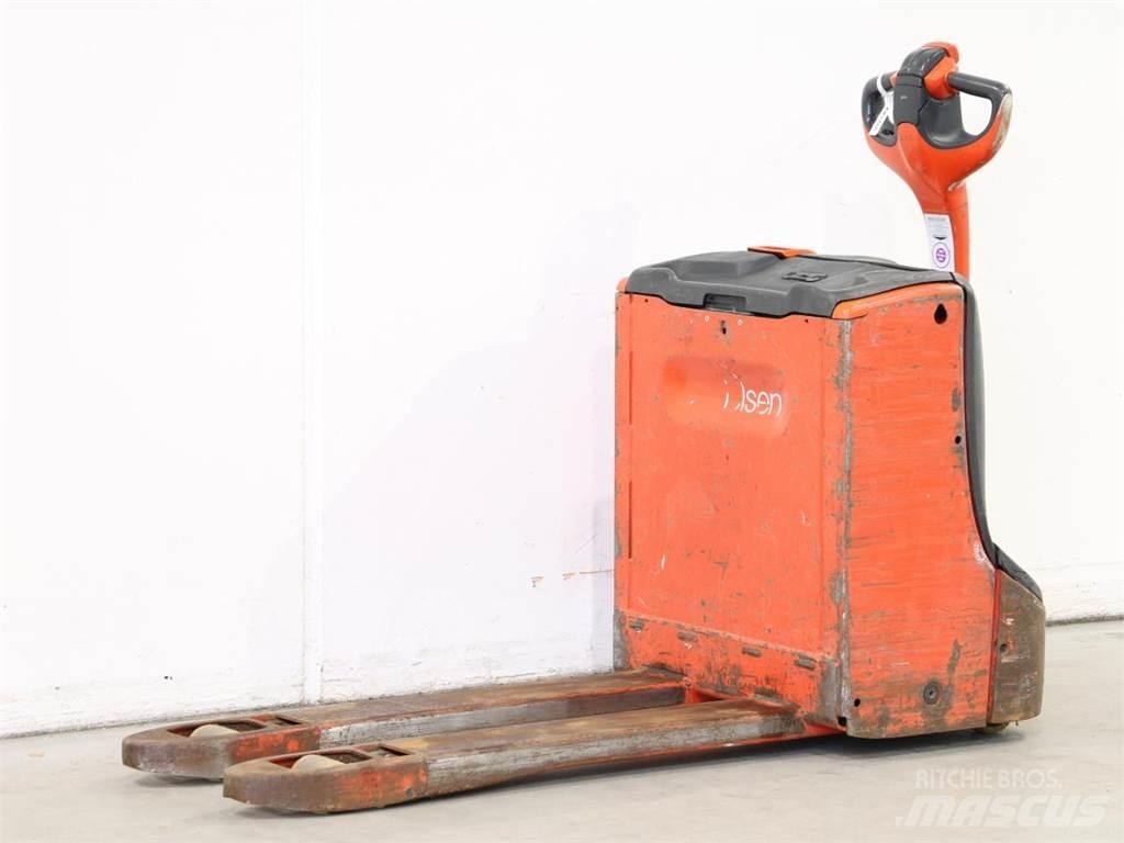 Linde T16/1152-00 Käyden ajettavat pinoamistrukit