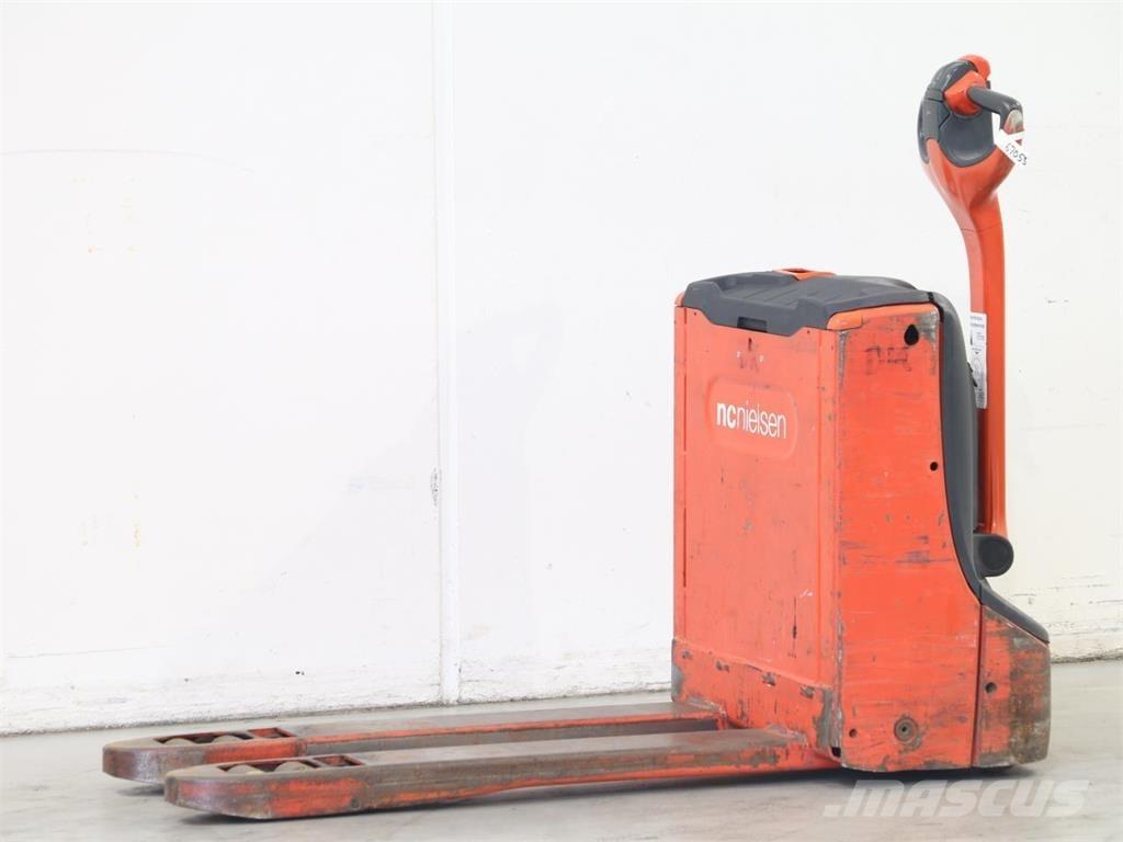 Linde T16/1152-00 Käyden ajettavat pinoamistrukit