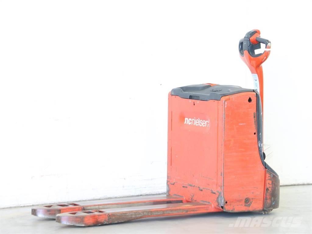 Linde T16/1152-00 Käyden ajettavat pinoamistrukit